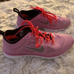 Pink Nike Free Run 5.0